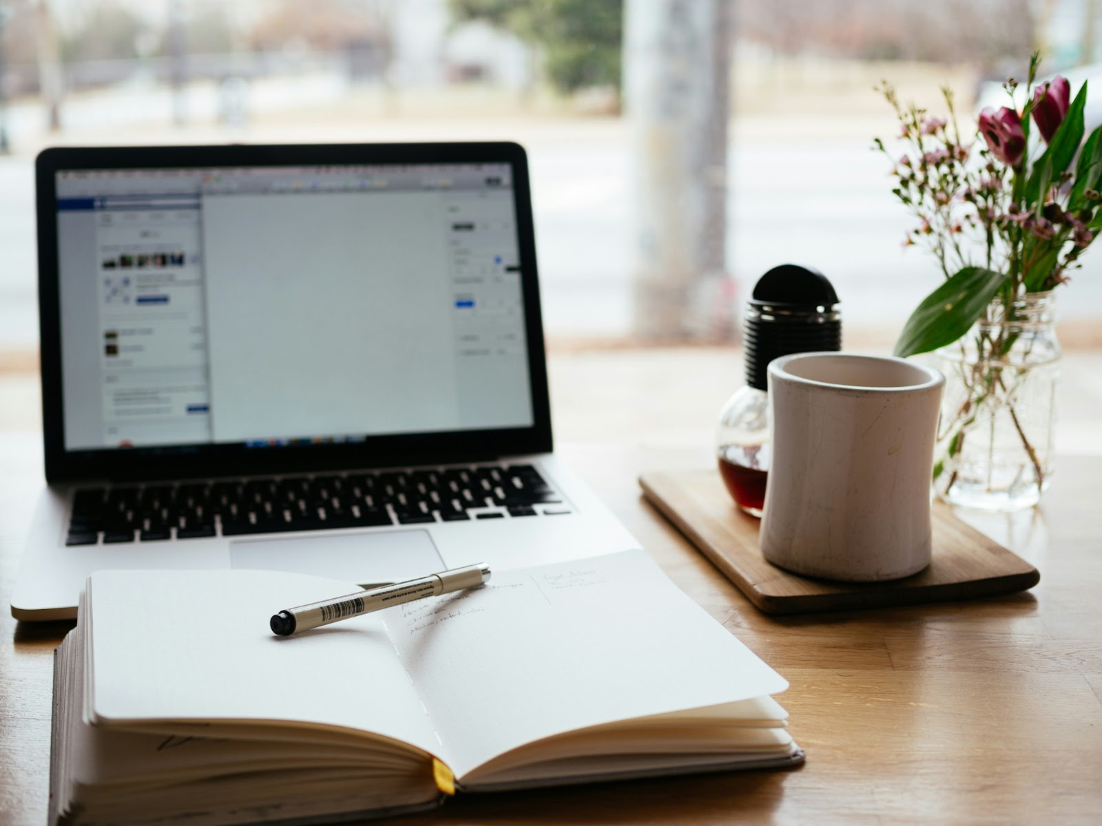 Creating new product documentation based on customer feedback